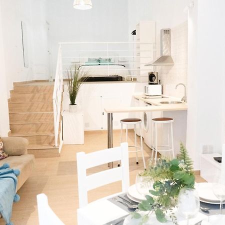 Апартаменты Loft Victoria Centro Historico Wifi & Parking Малага Экстерьер фото